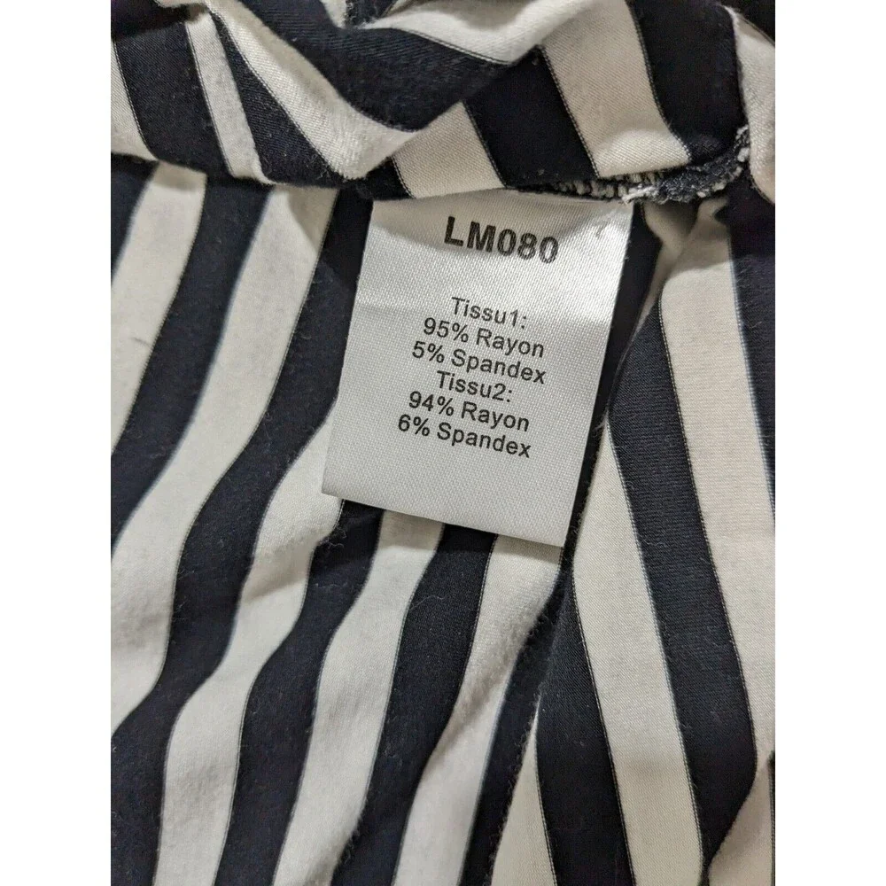 Lior Paris Black & White Stripes, Geometric Pattern Tunic with V-Neck Collar SM - Picture 4 of 10